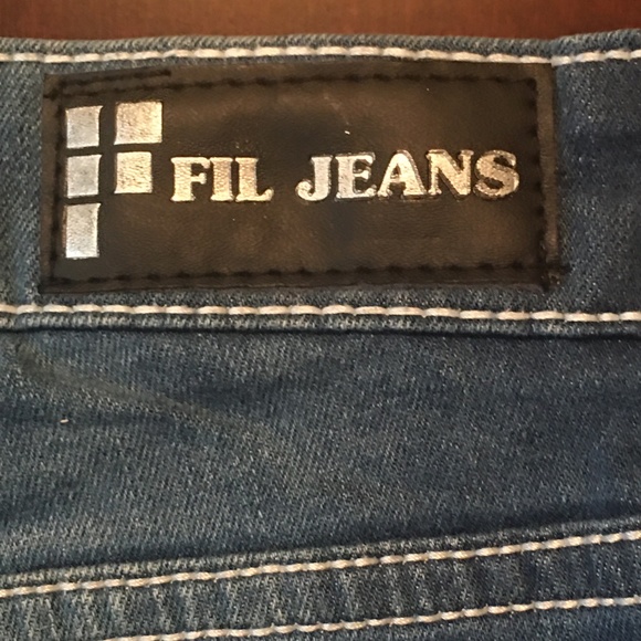 Fil Skinny Distressed Jeans - Size 9 - Picture 8 of 12